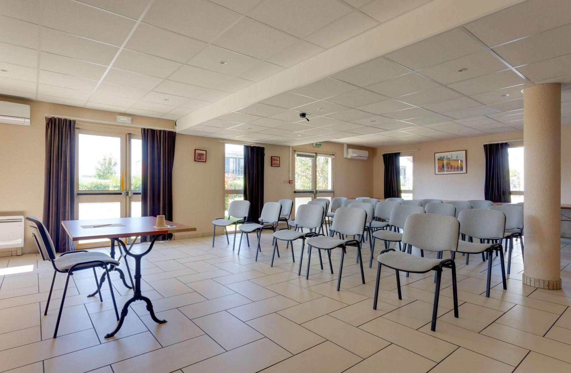 Brit La Pompelle Hotel