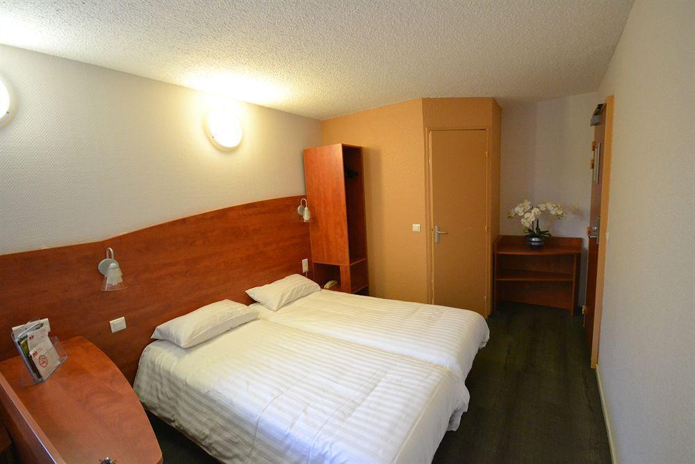 Hotel Brit La Pompelle 3*